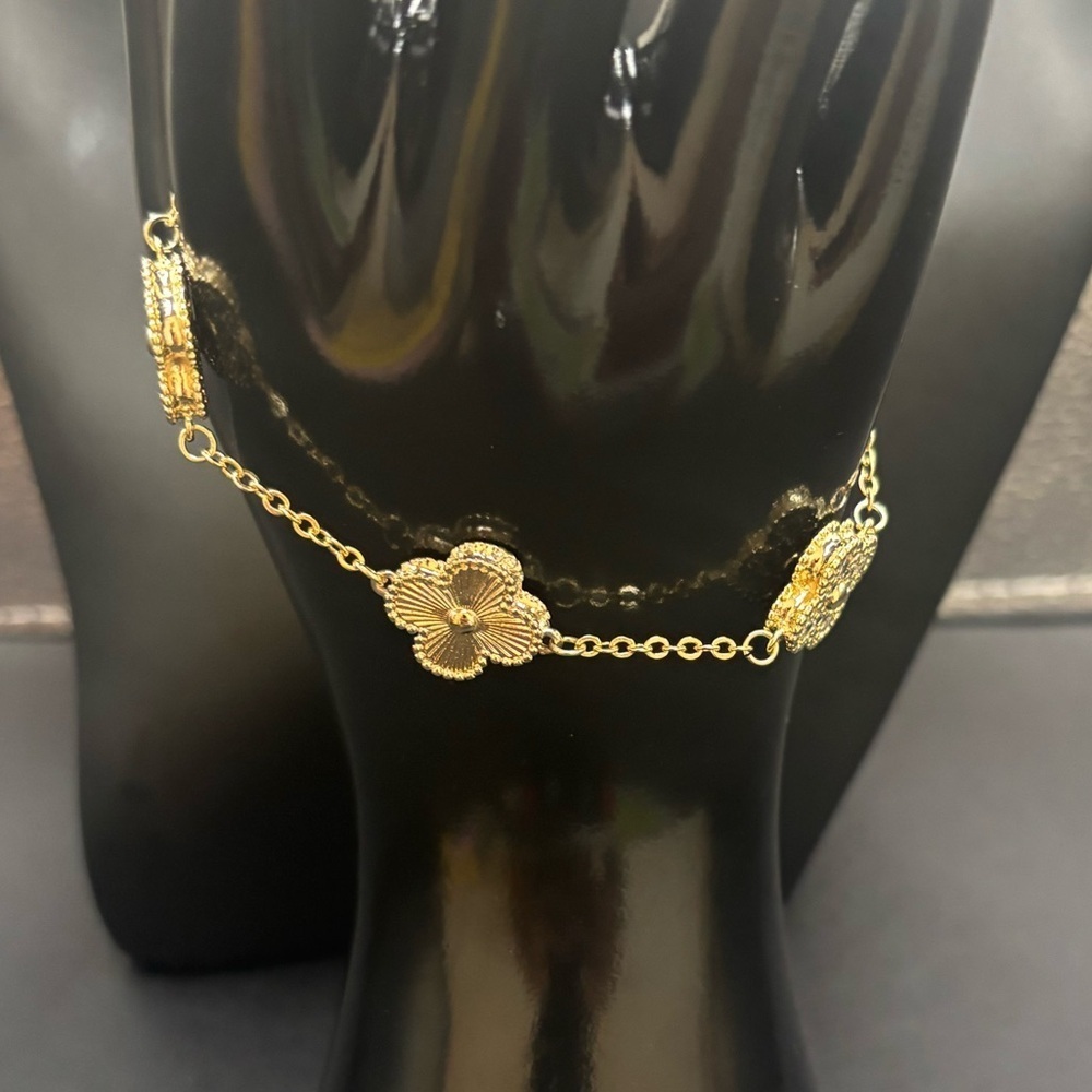 Gold Flower Bracelet
